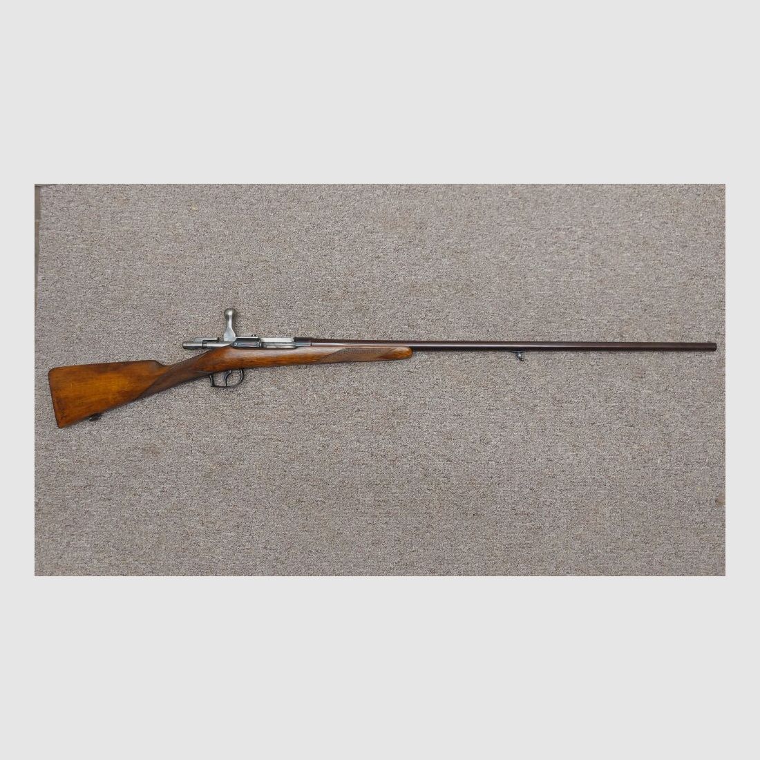 Beaumont, Roermond strzelba wstępna