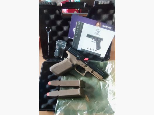 Glock 17 Coyote + Coyote Zusatzmagazin 9 mm P.A.K.