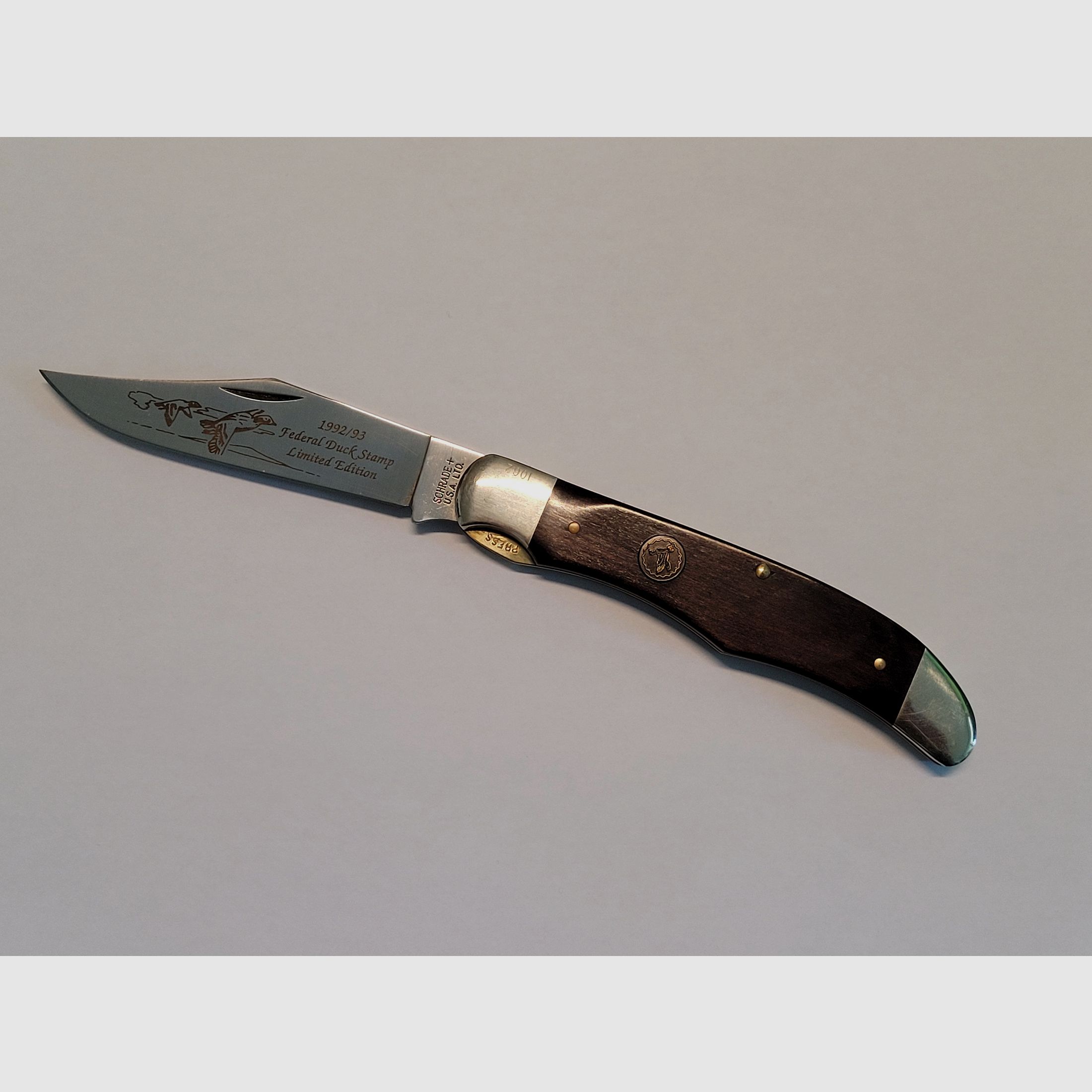 Schrade Cutlery Ducks Stamp Commemorative Knife, Limited Edition 1992-1993, Messer in Holzkiste
