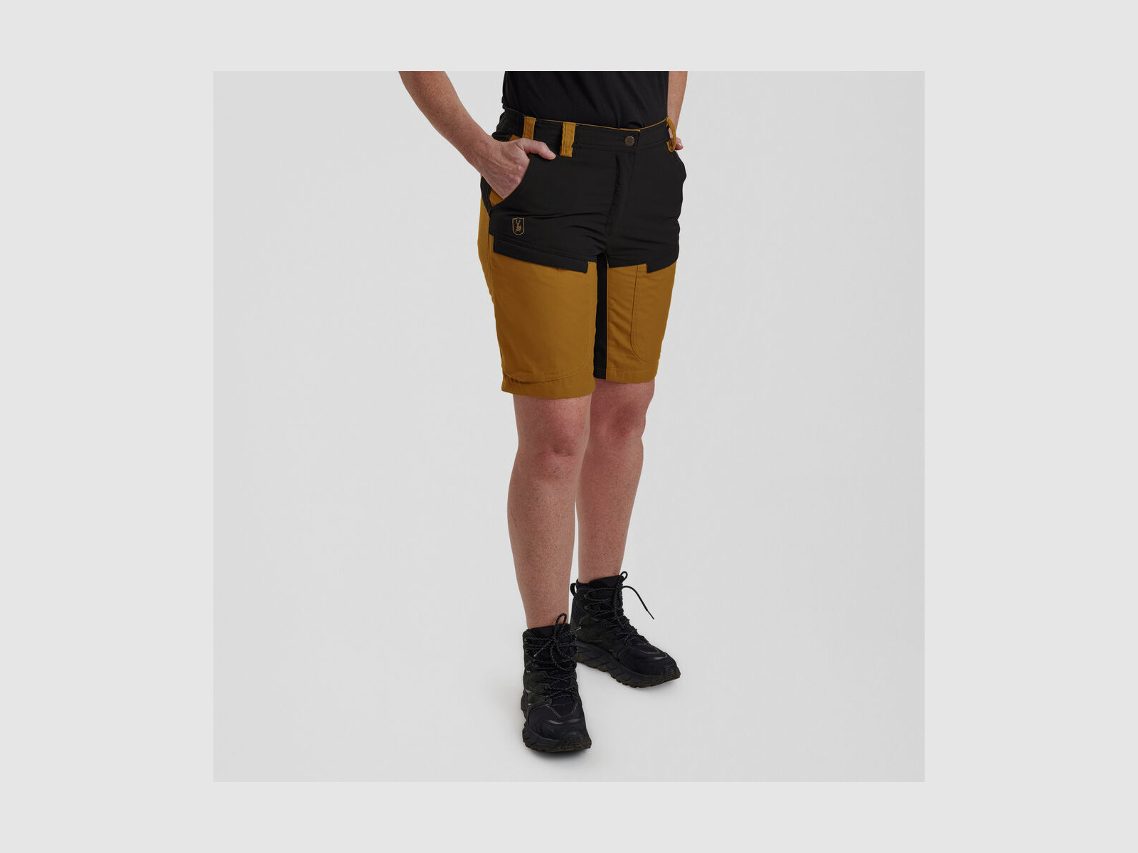 DEERHUNTER Lady Ann Shorts Bronze