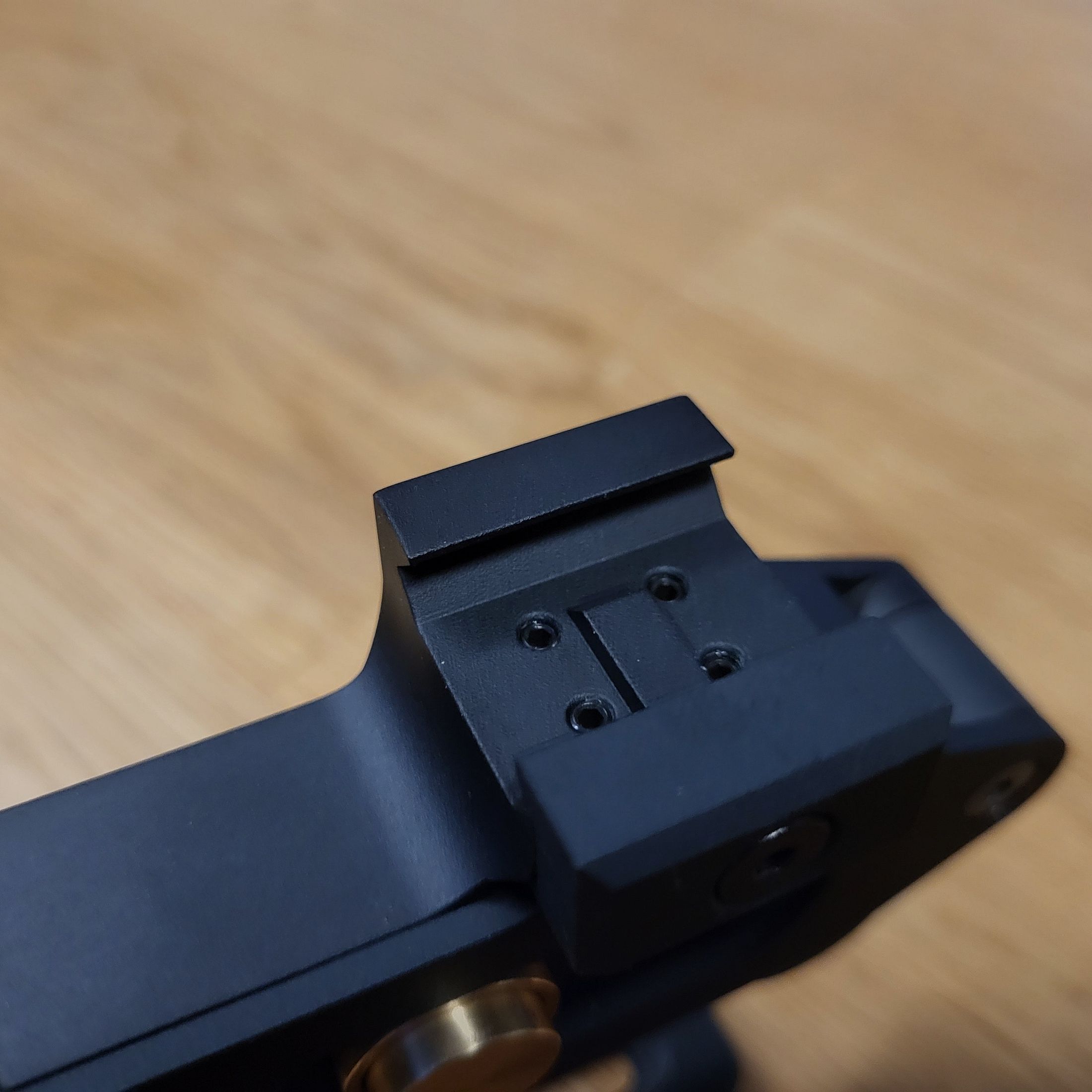 Single piece monopod Picatinny Gen 2.0