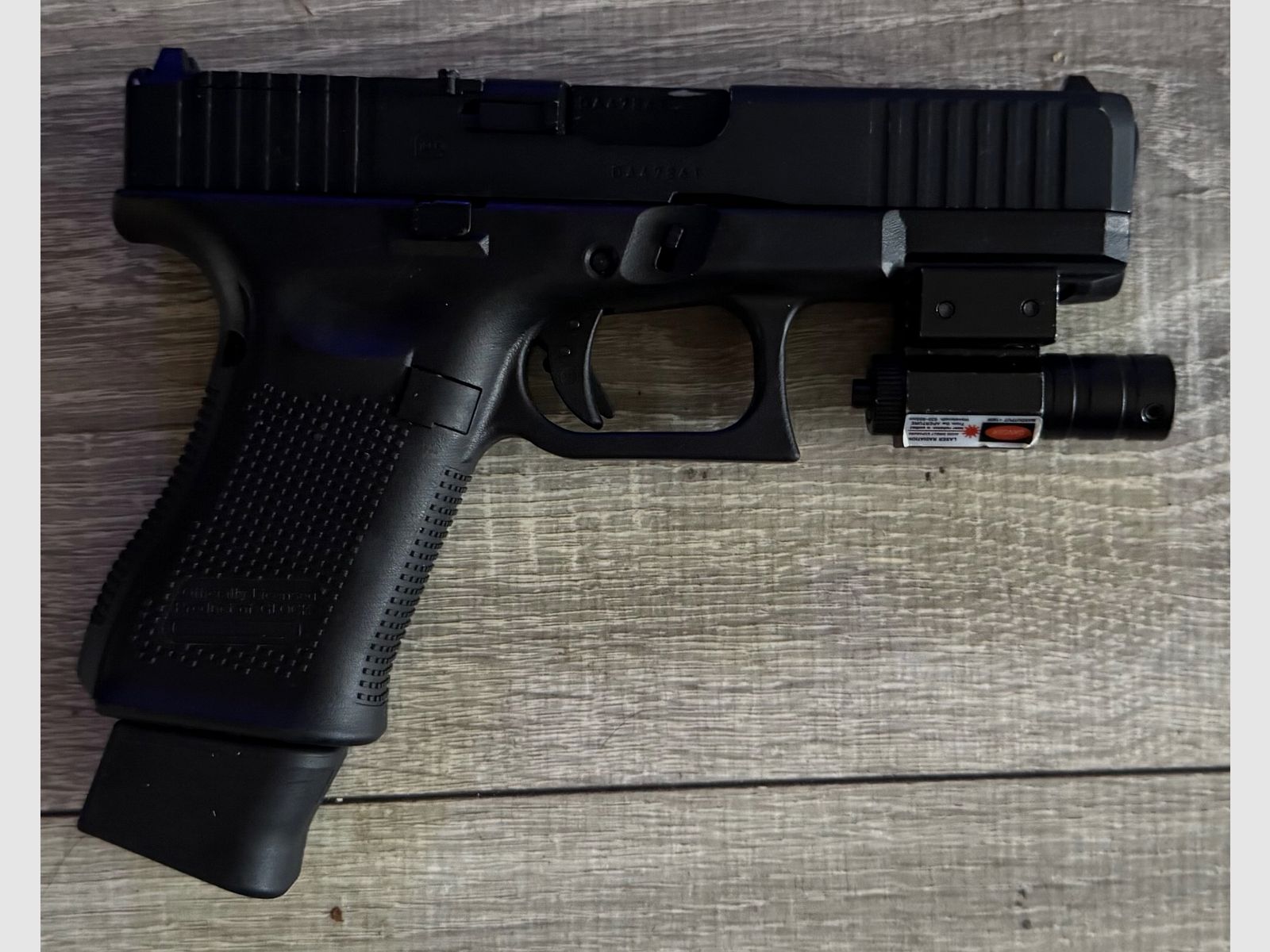 Umarex Glock 19 Gen 5 MOS 4,5 mm CO2 Blowback – Incl. Trijicon/Mini Dot plate & BBs (VB)