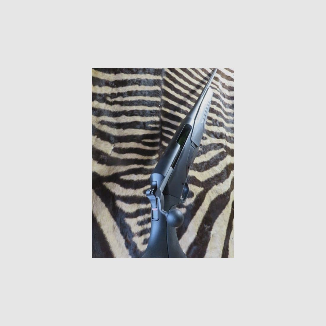 BROWNING Maral 4X Compo Hunter voll schwarz Kal.300wm Lauf 61 cm geflutet – gewinde – Waffenkoffer, Bild 9 von 9