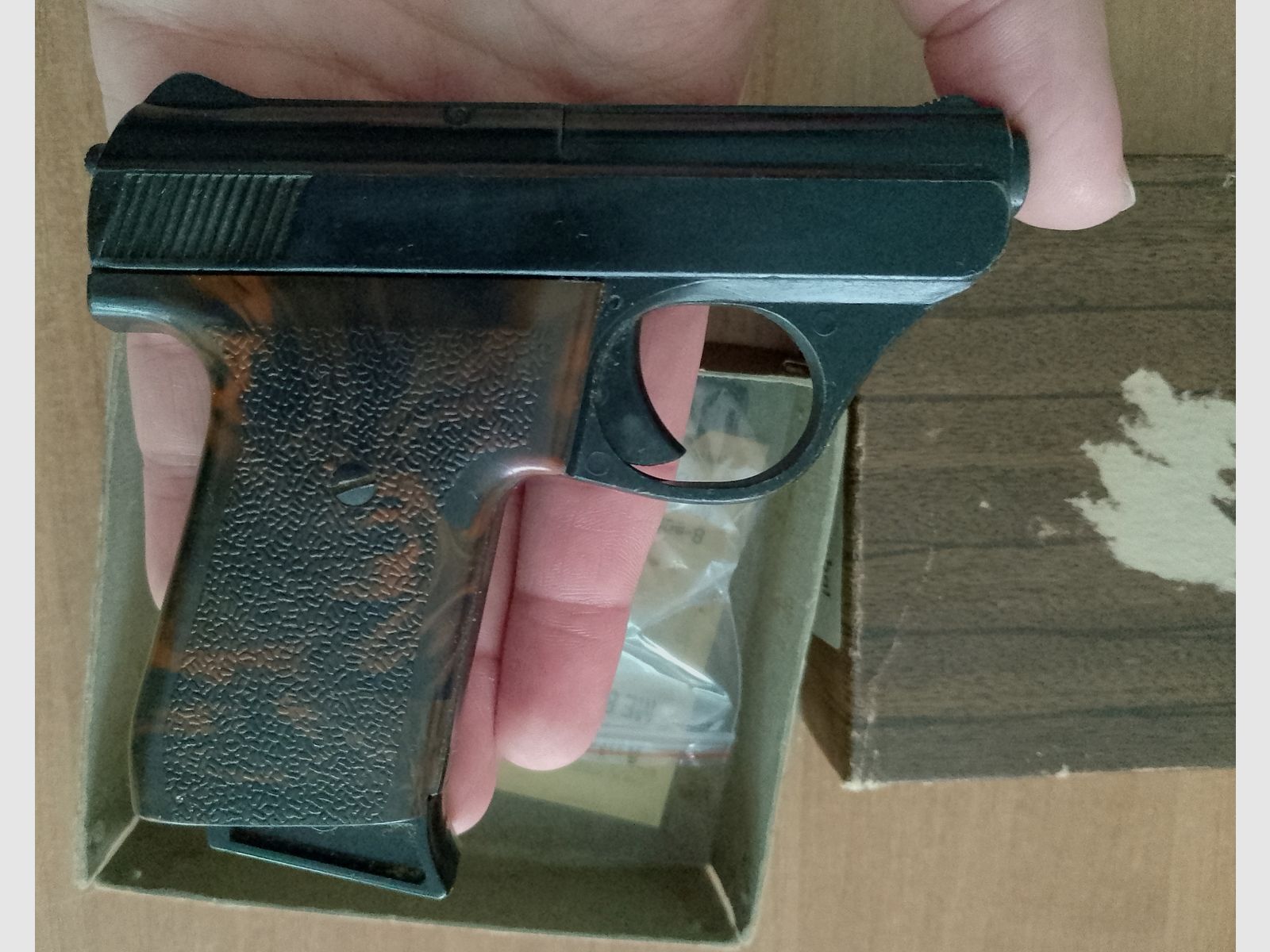 Erstes PTB! ME 8 Combat in 8 mm Knall im PTB 176 mit Verpackung!