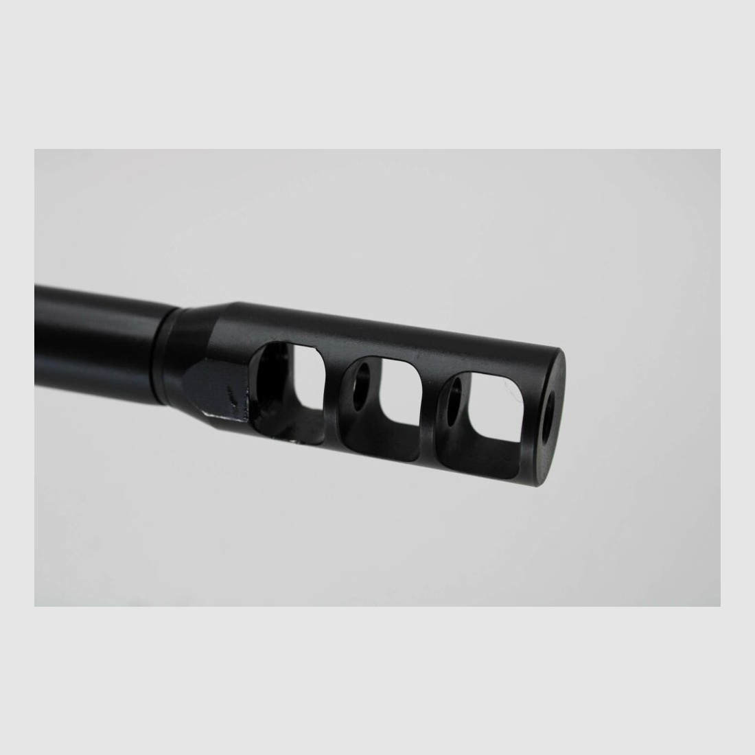 Rep. rifle Savage 110 BA Stealth cal. .300 Win Mag con Hawke Sidewinder 8- .300WinMag
