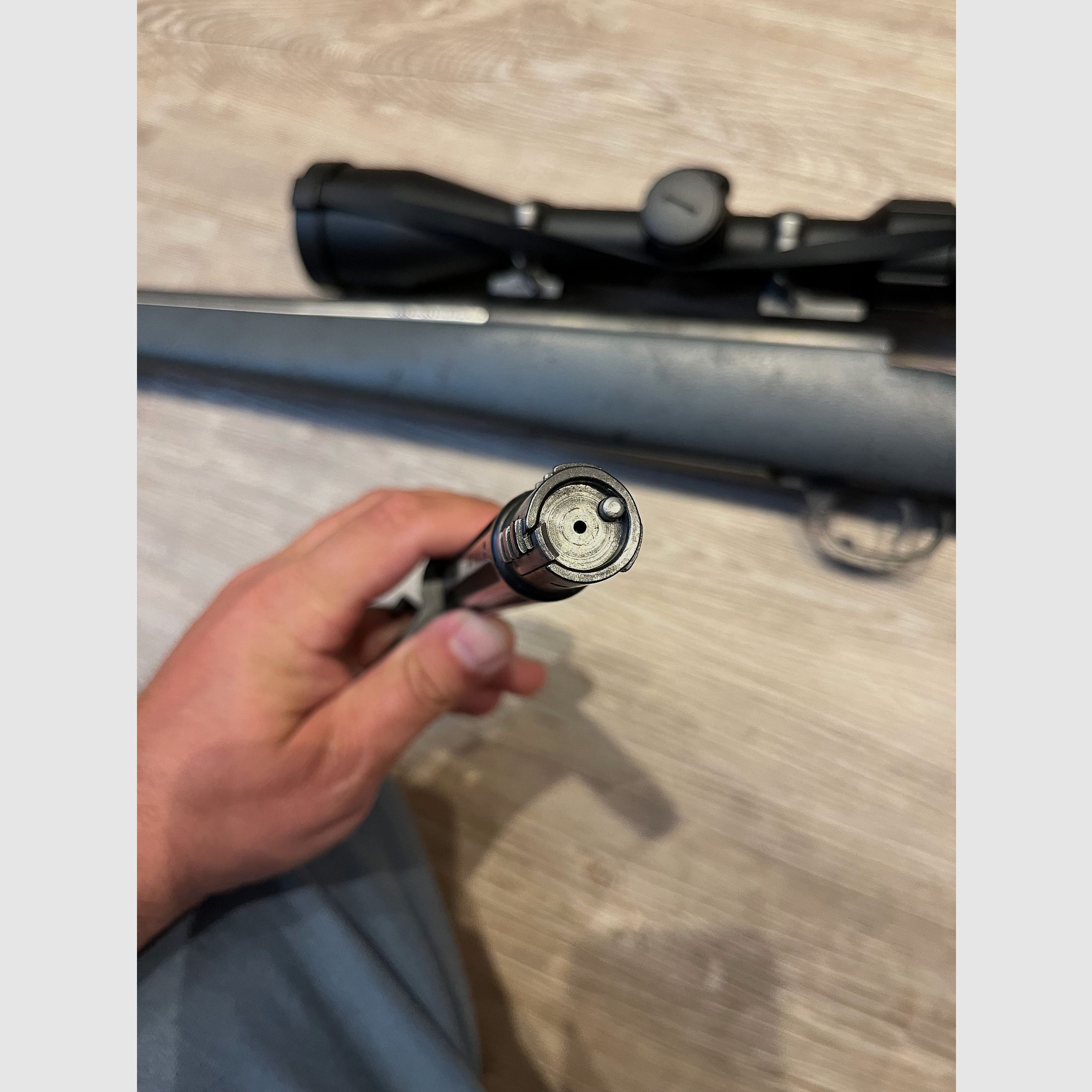 Weatherby Mark V Ultralight 300 wby Accumark