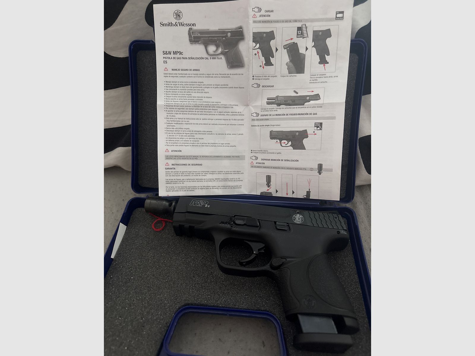 Pistolet sygnałowy Smith und Wessen MP9C