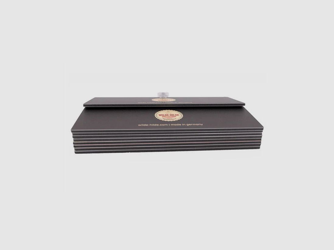 Wilde Hilde placa de auto con ventosa - "Niño del pueblo"