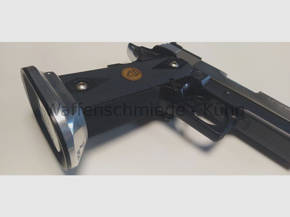 Strayer-Voigt Infinity