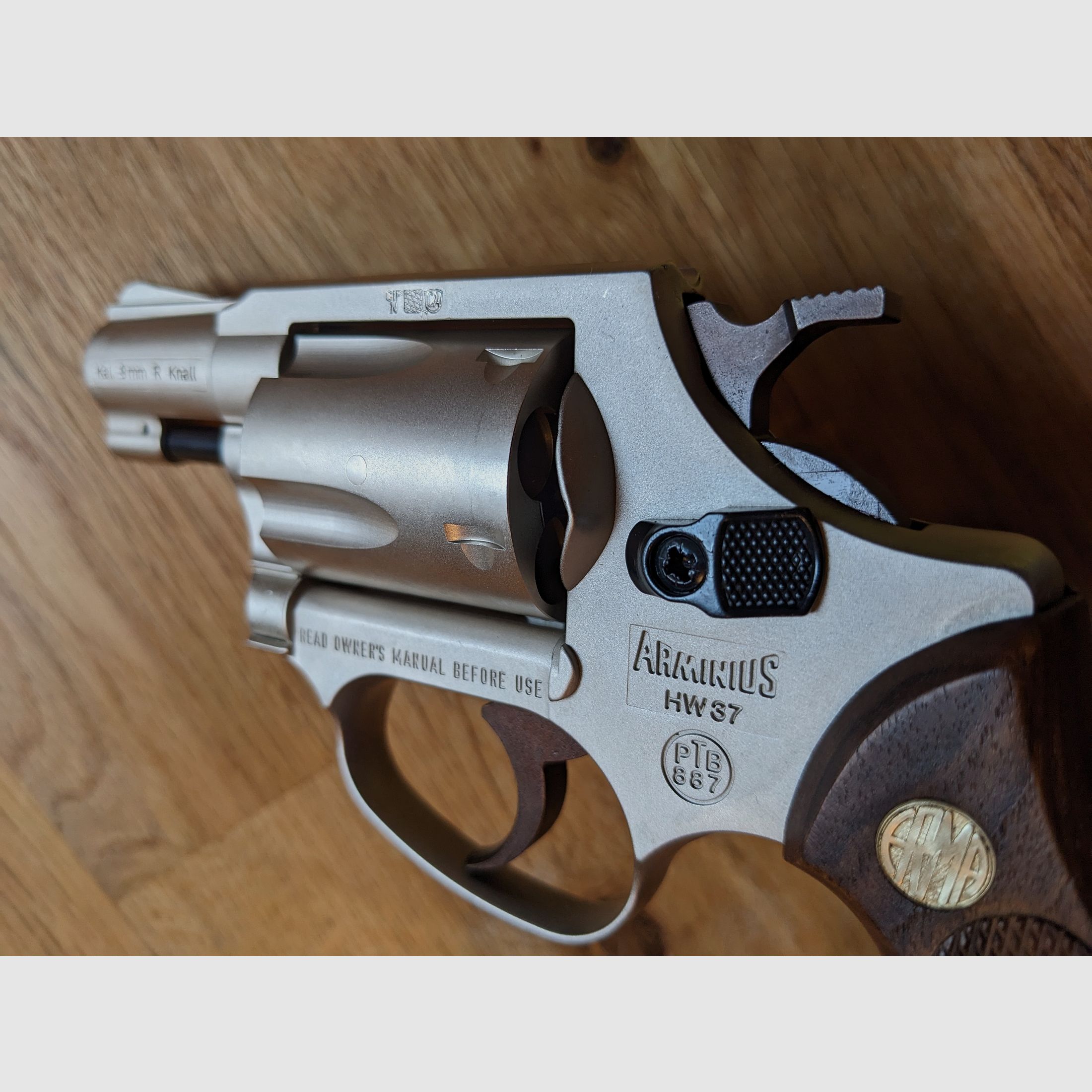 HW 37 Nickel Weihrauch Signalrevolver 