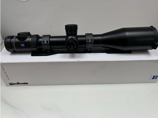 Zeiss Victory 4.8-35x60M riflescope