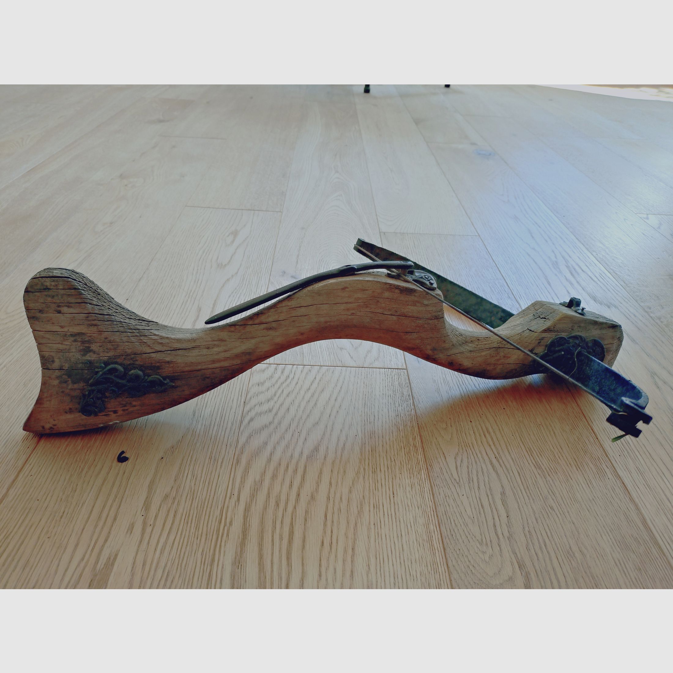 Armbrust historisch antik 