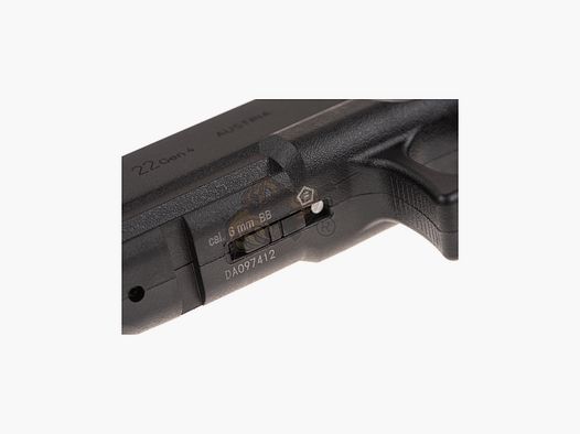Glock 22 z metalowym zamkiem CO² czarny - VfC