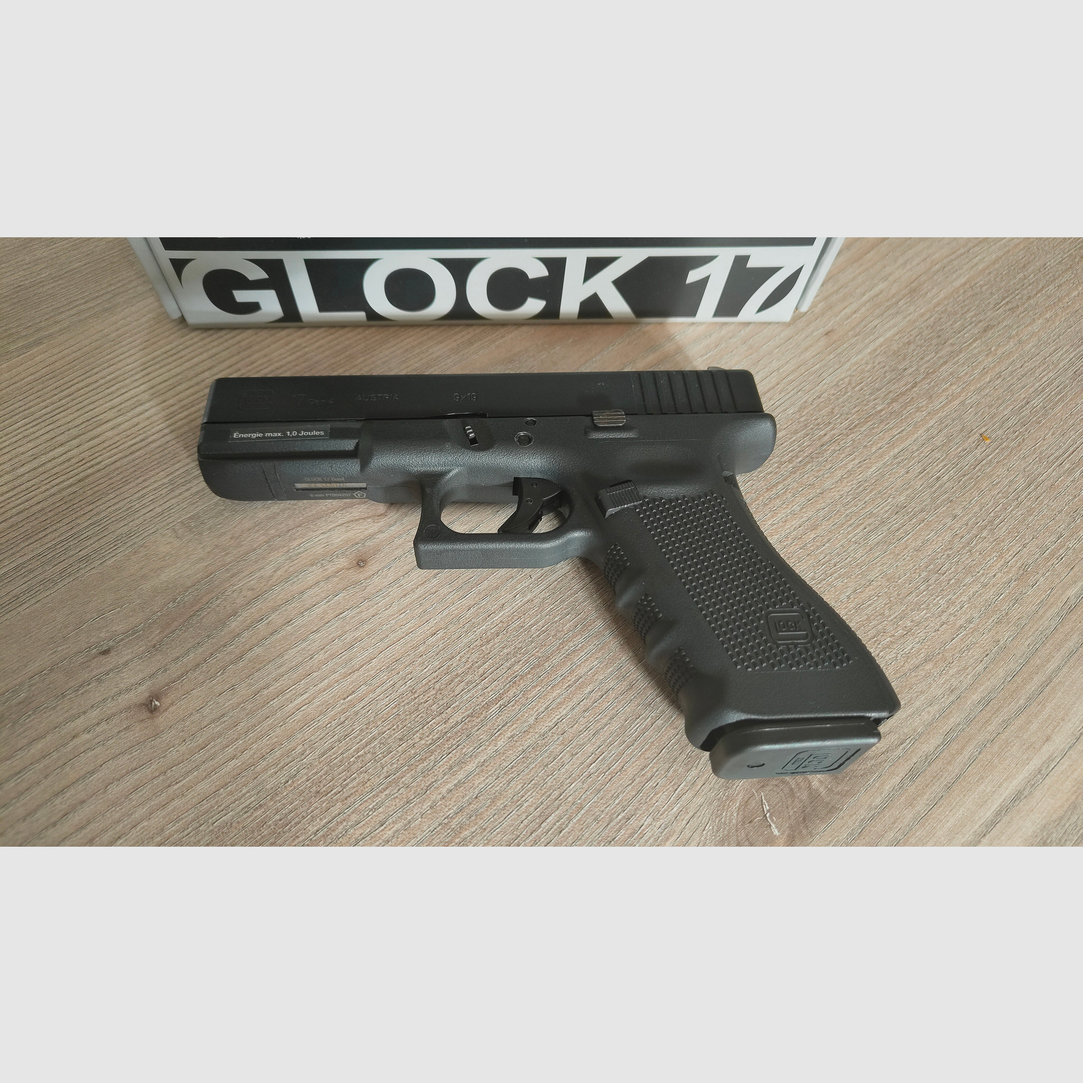 VFC Glock 17 Gen 4 GBB schwarz incl. 2. Magazin