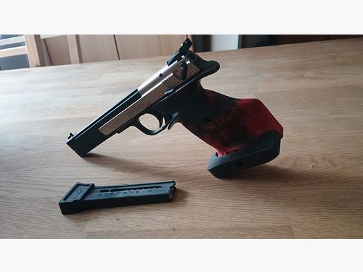 Hämmerli X-esse SPORT SF caliber .22lr sports pistol left-handed