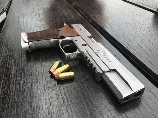 Sig Sauer P220 XSix