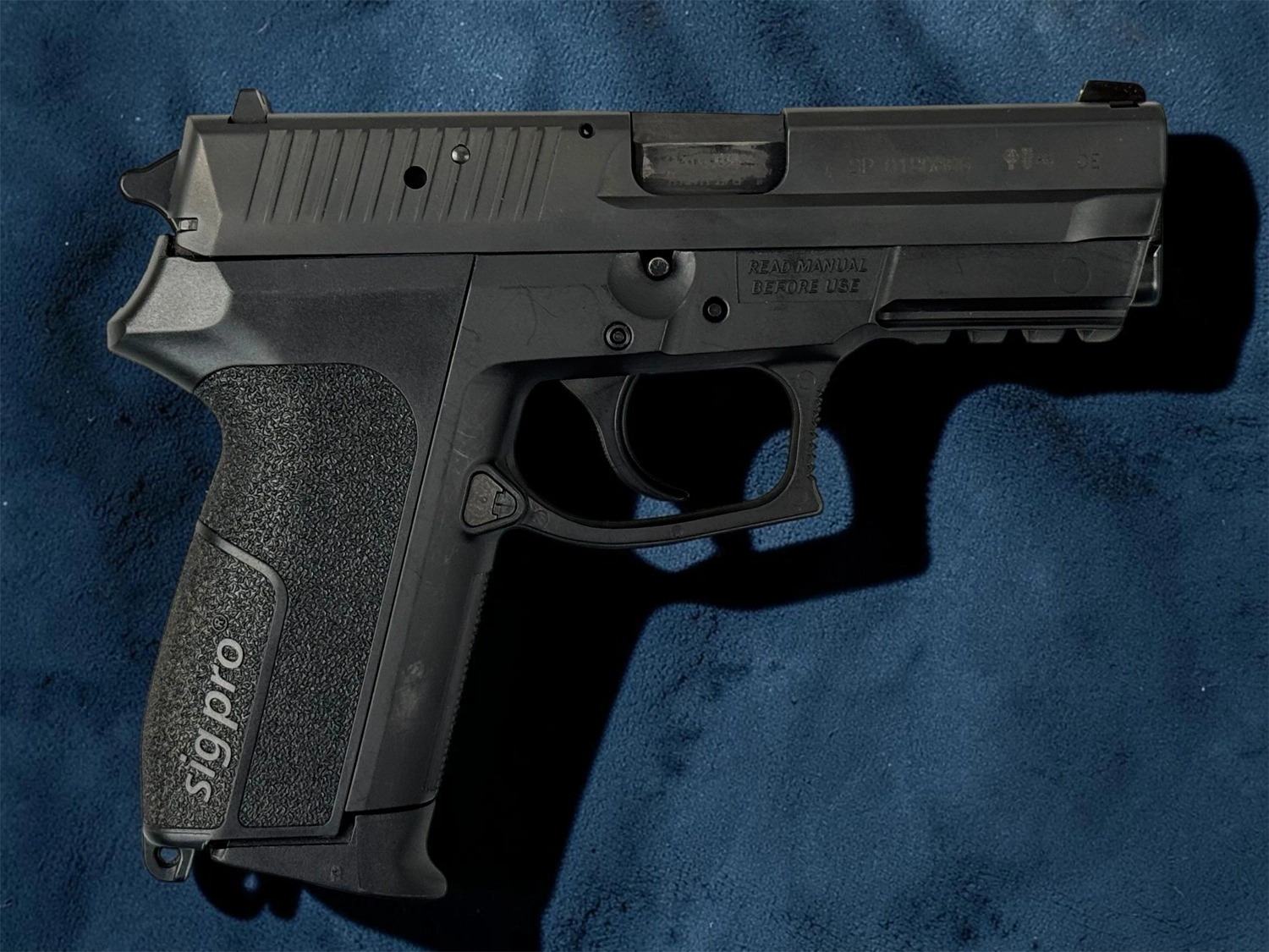 SIG Sauer P2022 cal. 9mm Luger, image 2 sur 3
