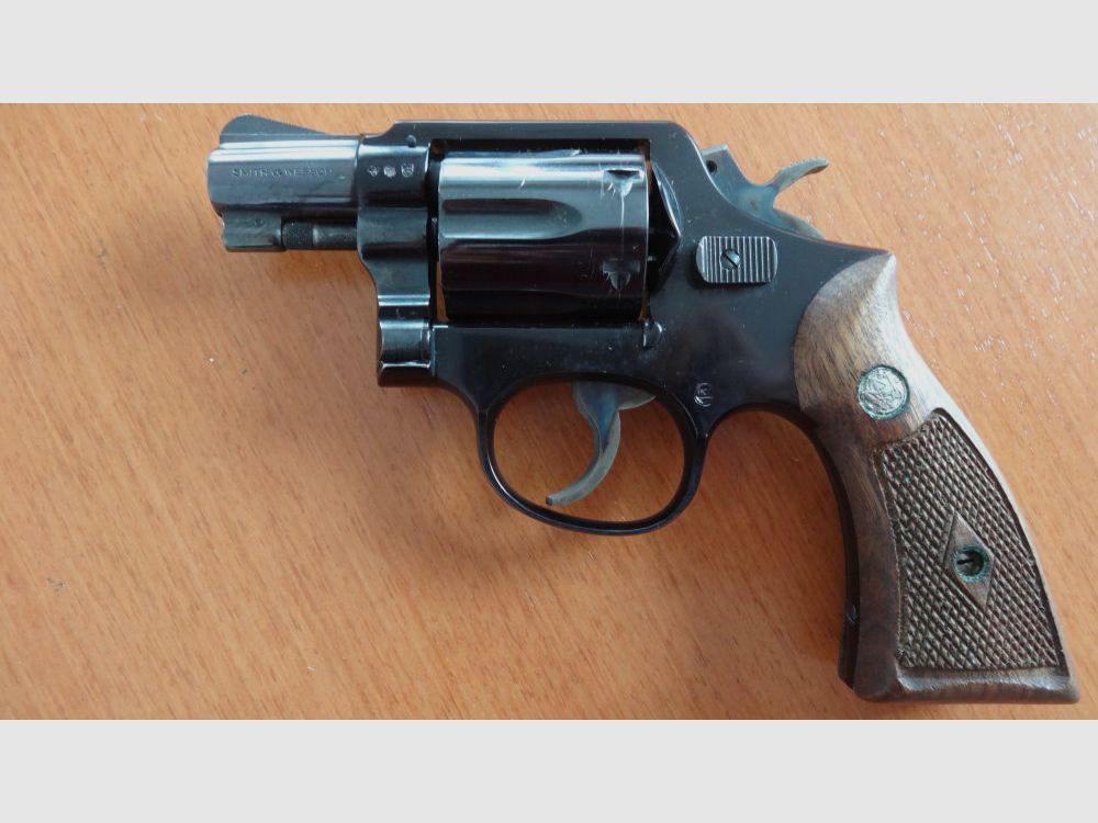 REVOLVER: SMITH & WESSON MODEL REVOLVER: SMITH & WESSON MODEL 12-1 AIRWEIGHT CAL. 38 SPECIAL., Bild 1 von 4