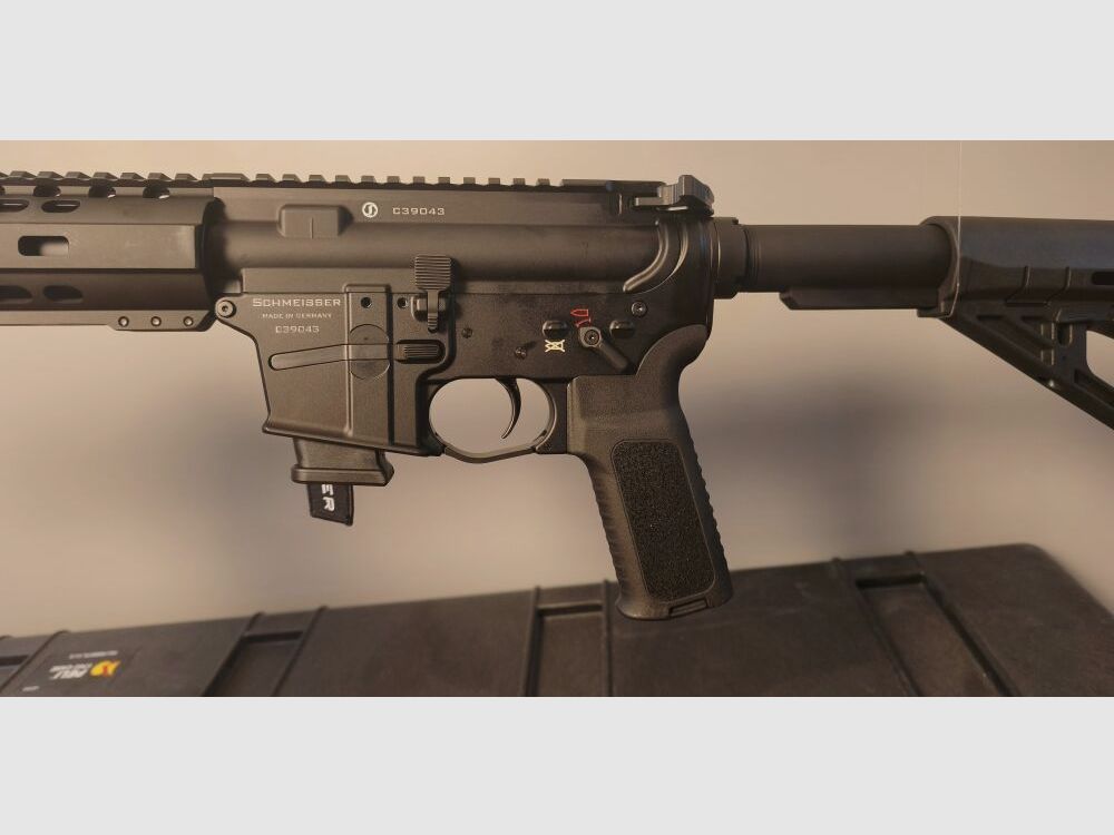 Schmeisser AR15-9 S4F SD Integralgedämpft 9,92" Lauf 9mmLuger