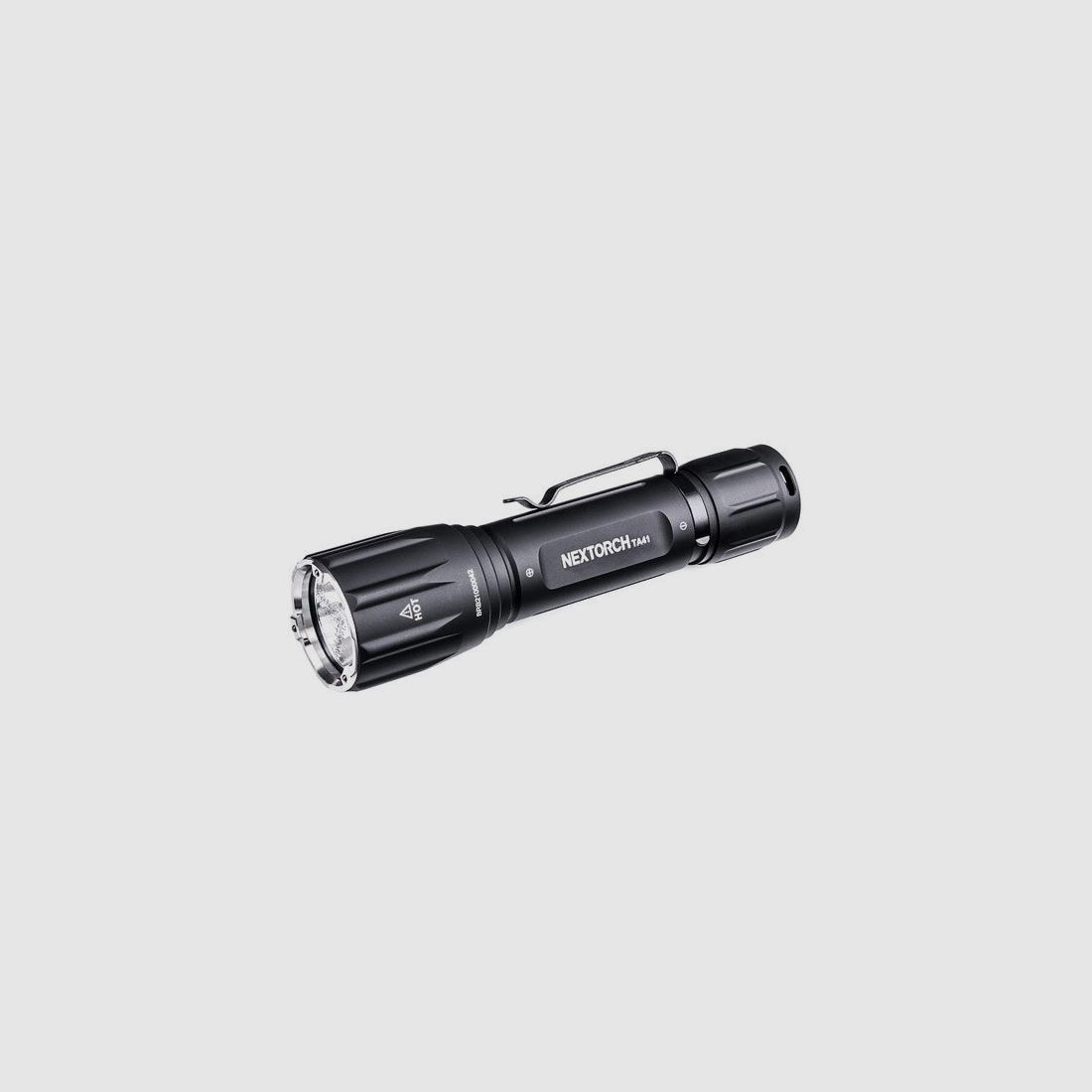 NEXTORCH TA41 Set – 2.600 lm incluant batterie, support et interrupteur à câble