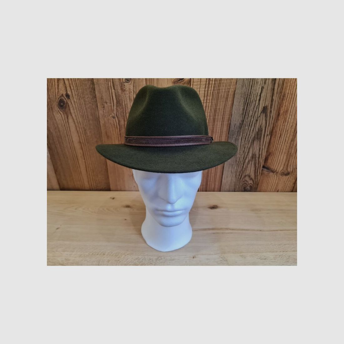 Sombrero de rodillo oliva
