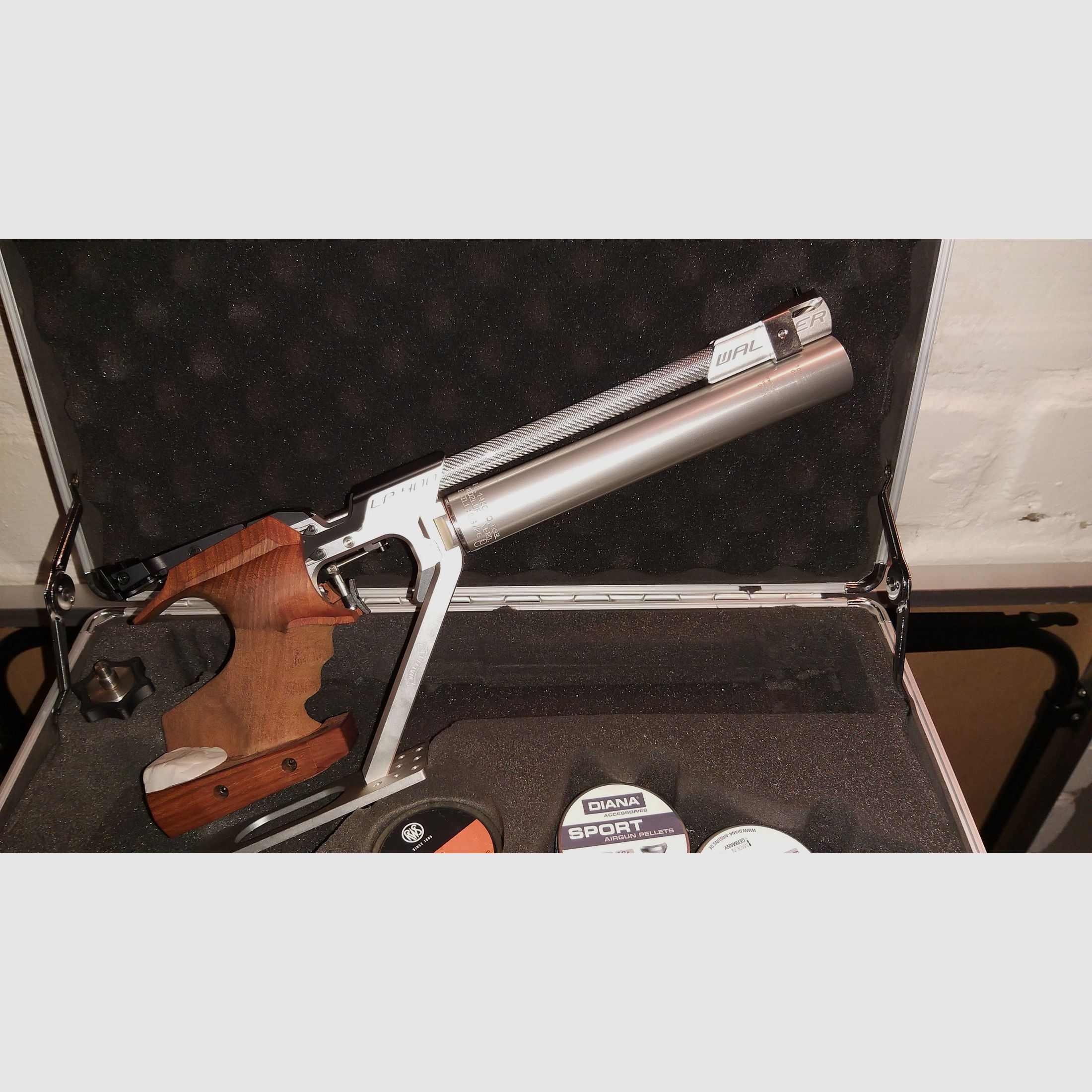 Luftpistole Walther LP 400 mit Alukoffer