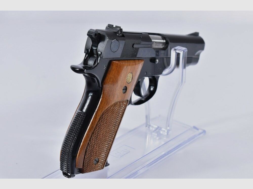 Smith & Wesson 39-2