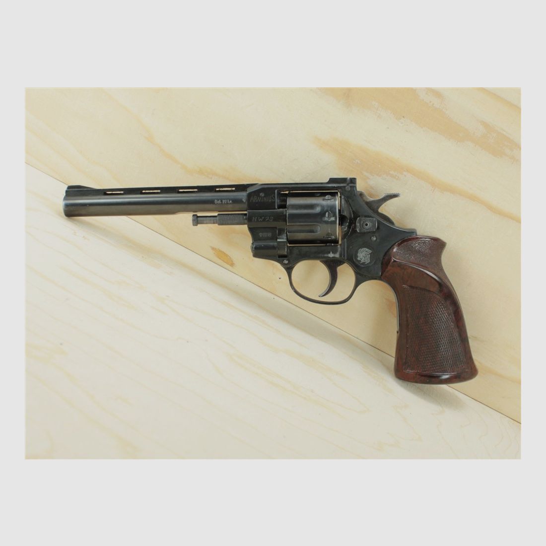 ARMINIUS HW7S revólver cal. .22 LR, imagen 1 de 4