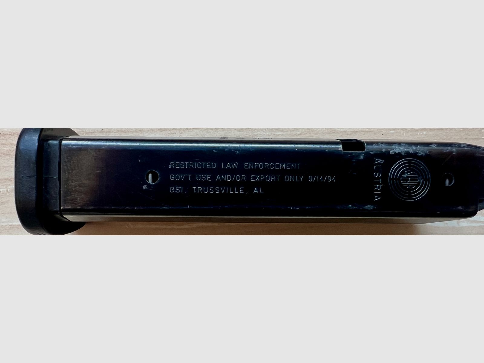 Original Steyr M9 Magazine – «Uniquement pour l'application de la loi» – finition brillante – objet de collection – pas de reproduction MEC-GAR