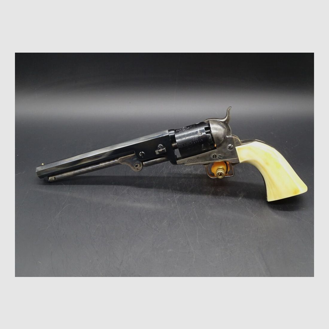 Colt Original Mod 1851 Navy Calibre .36 Perk sin disparar 1851 Navy