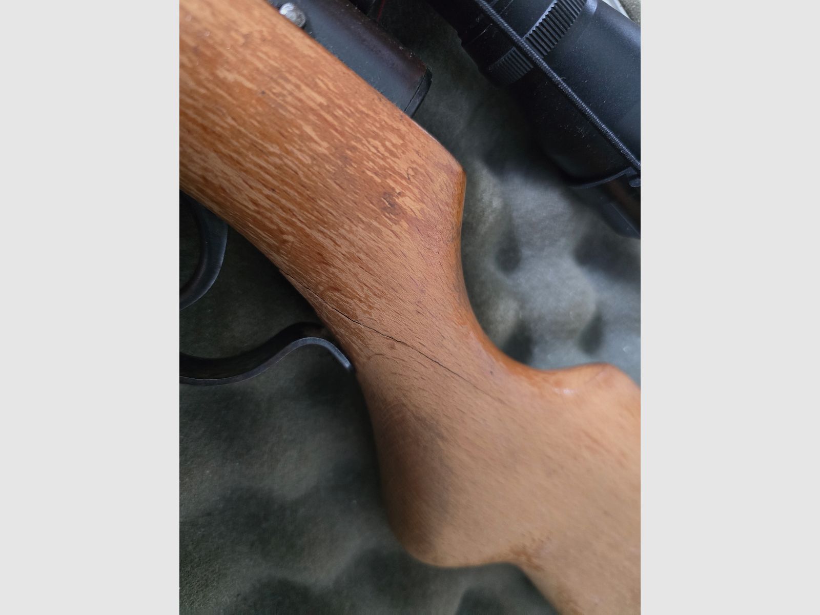 Air rifle 4.5 mm Diabolo – F-mark – Stock broken – Tinkerer