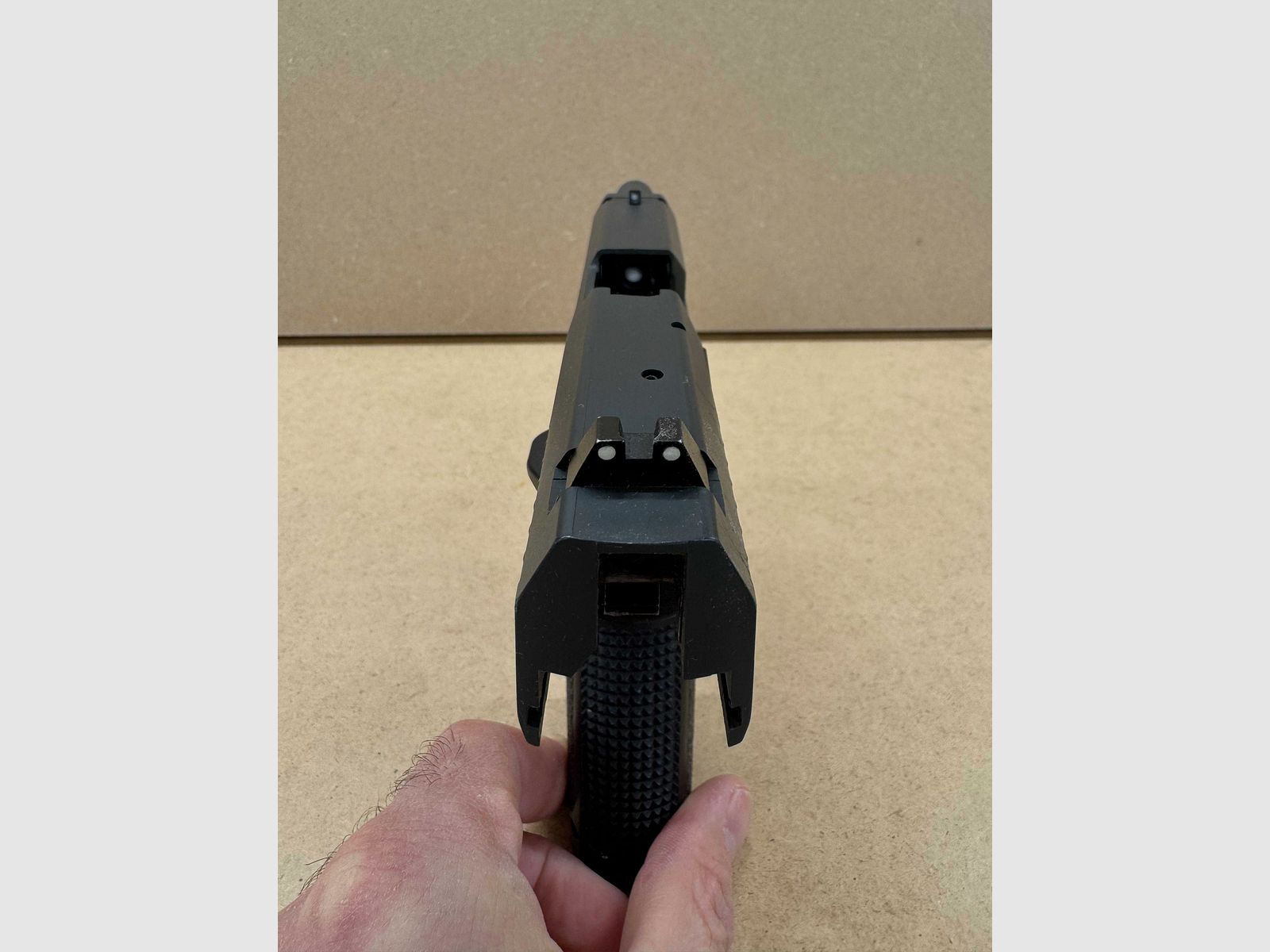 Umarex USP Compact GBB – Bastlerobjekt (Magazin undicht) | viel Zubehör