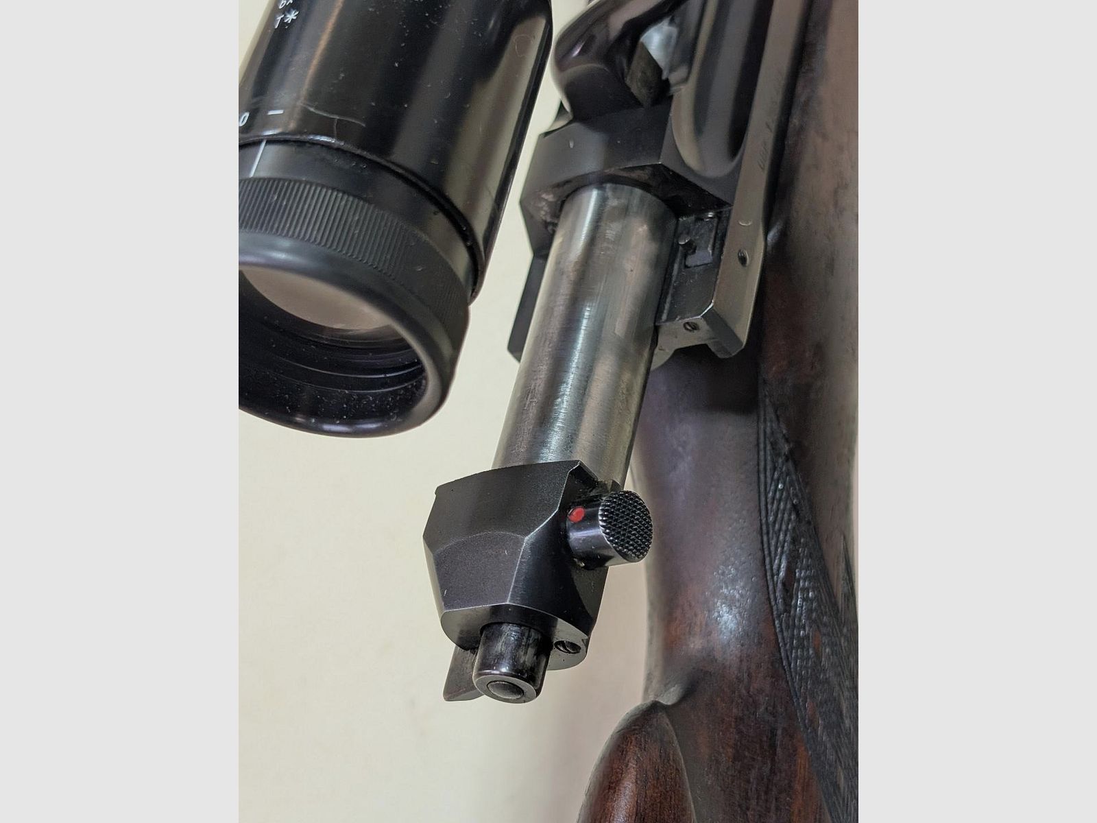 Mauser C66 . Repetierer im Kaliber  7x64 mit Zielfernrohr