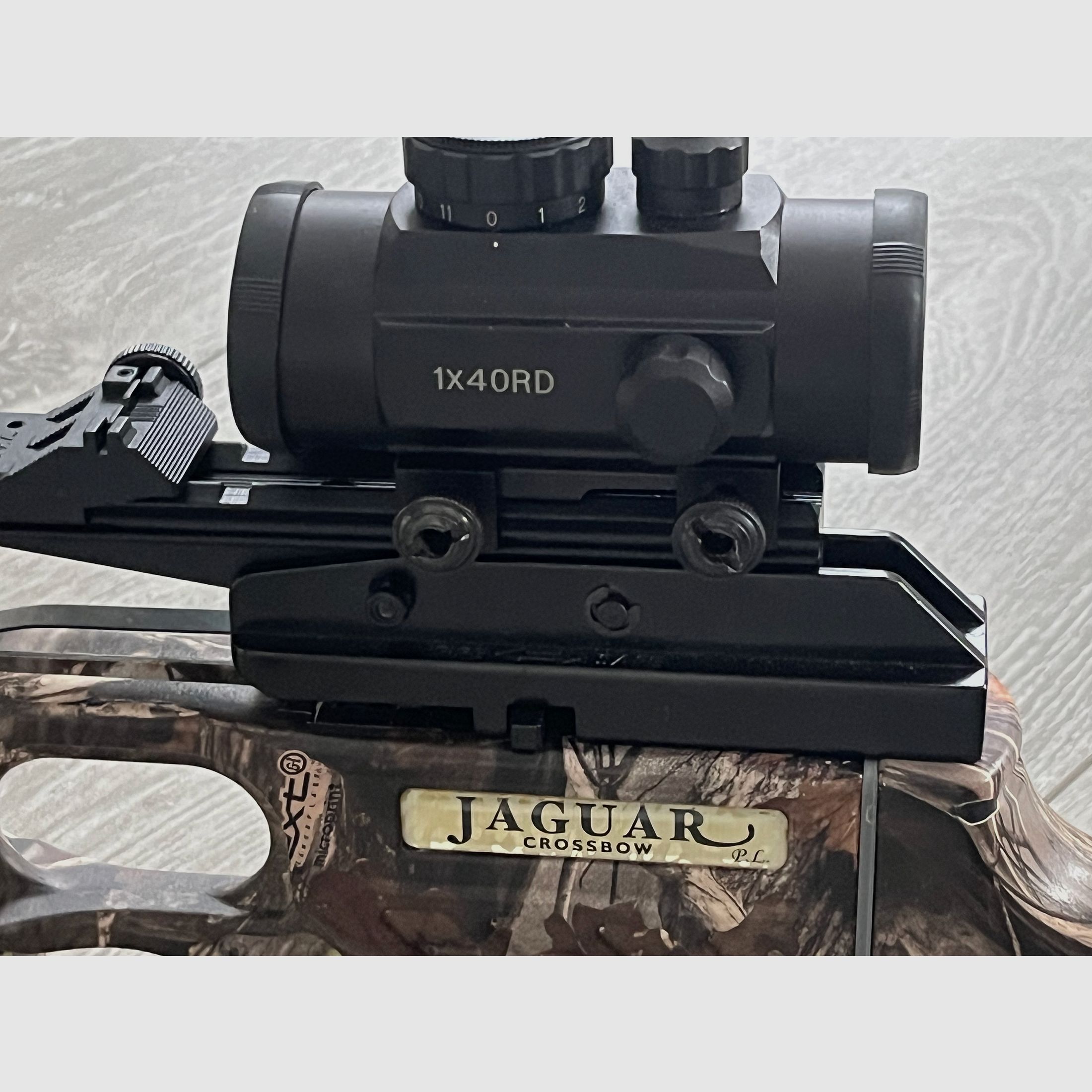 jaguar Armbrust arbalète camo 175 lbs