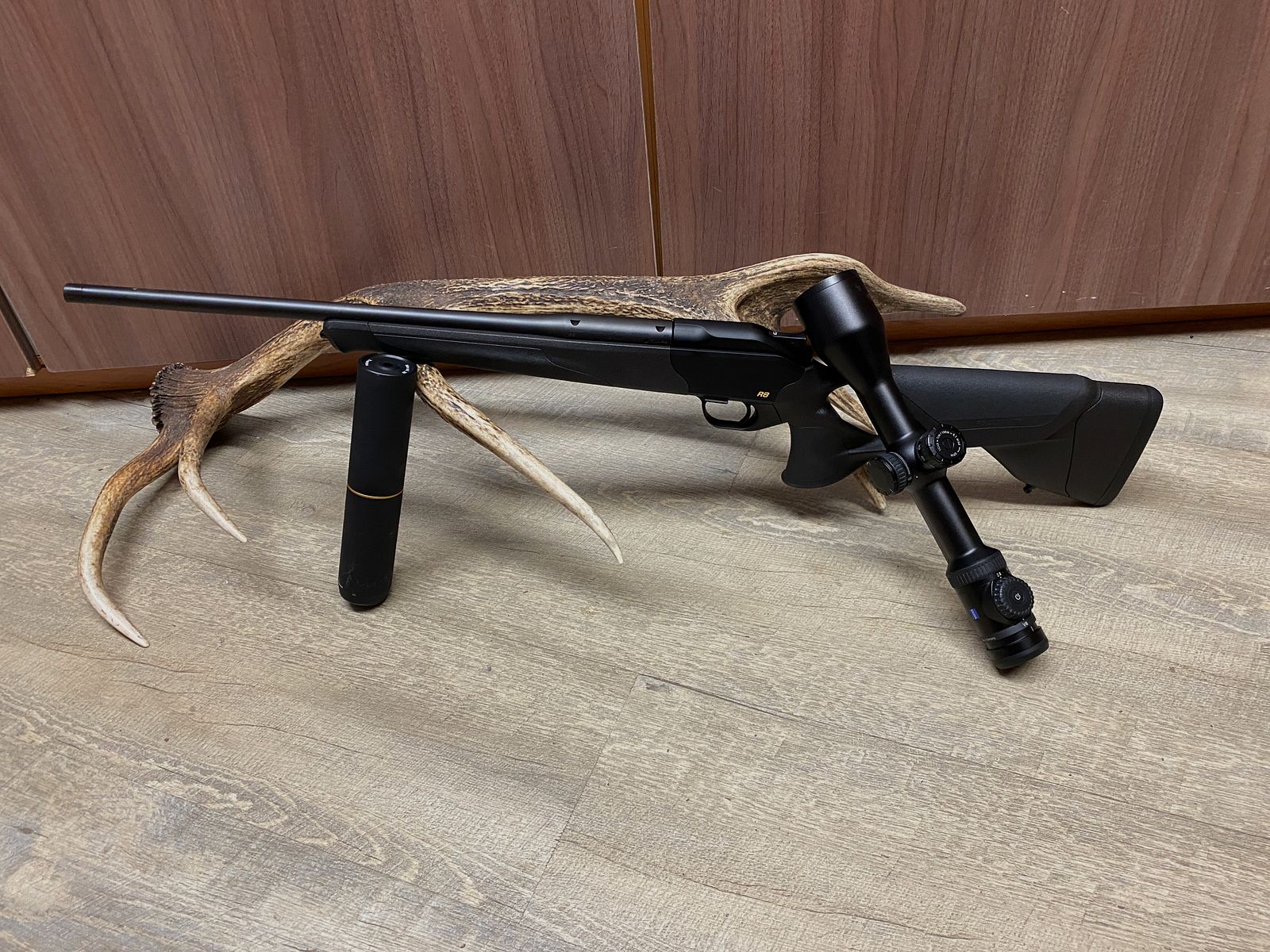 Blaser R8 Ultimate, avec Zeiss Victory V8 2,8-20x56 M, avec rail