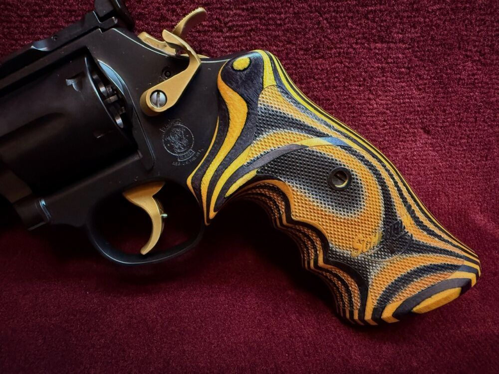 Smith & Wesson 686 Scheuring Black/Gold