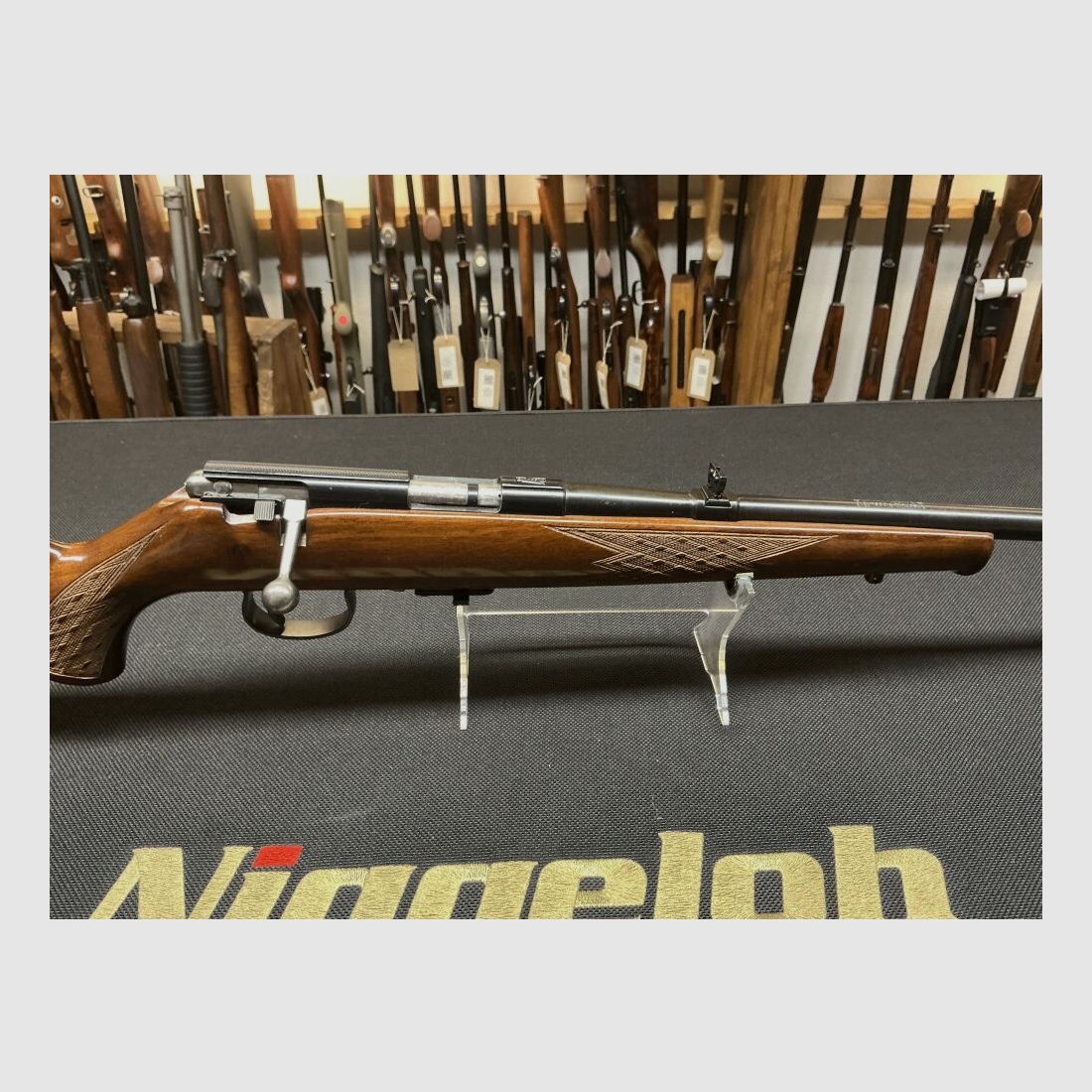 Anschütz 1516 .22WinMag