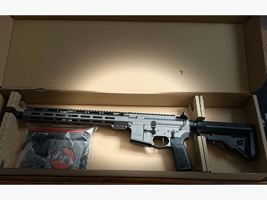 Selbstladebüchse SOG P1 AR-15, 14,5"-Lauf, Gaskolbensystem, Kal. 5.56x45 / .223Rem Tungsten oder Schwarz