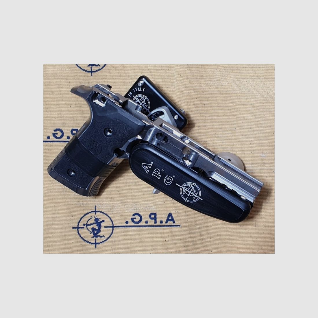 A.P.G. P.BERETTA 92/94 X NERA