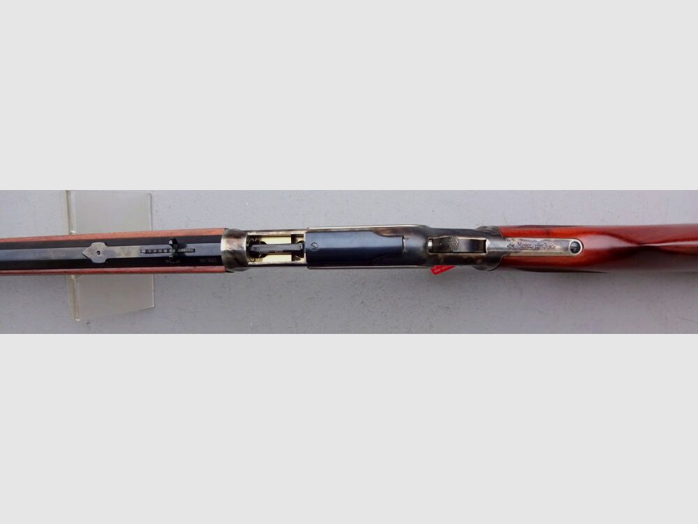 UBERTI ITALY UBERTI Typ Winchester 1873 Specjalna Strzelba Sportowa 24 1/4" / 8-kątna