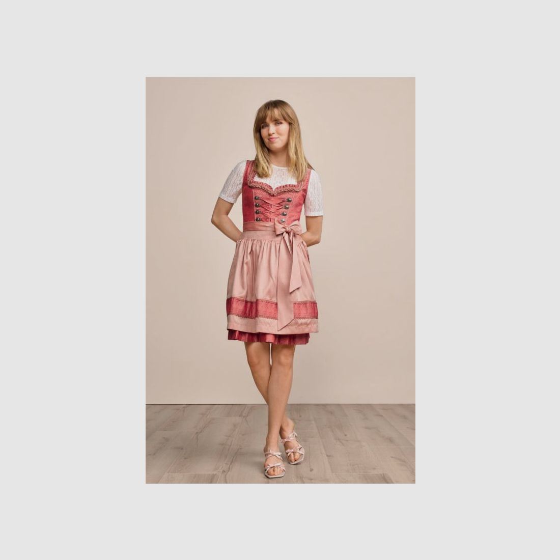 Krüger D-Dirndl Caprina, image 4 of 8