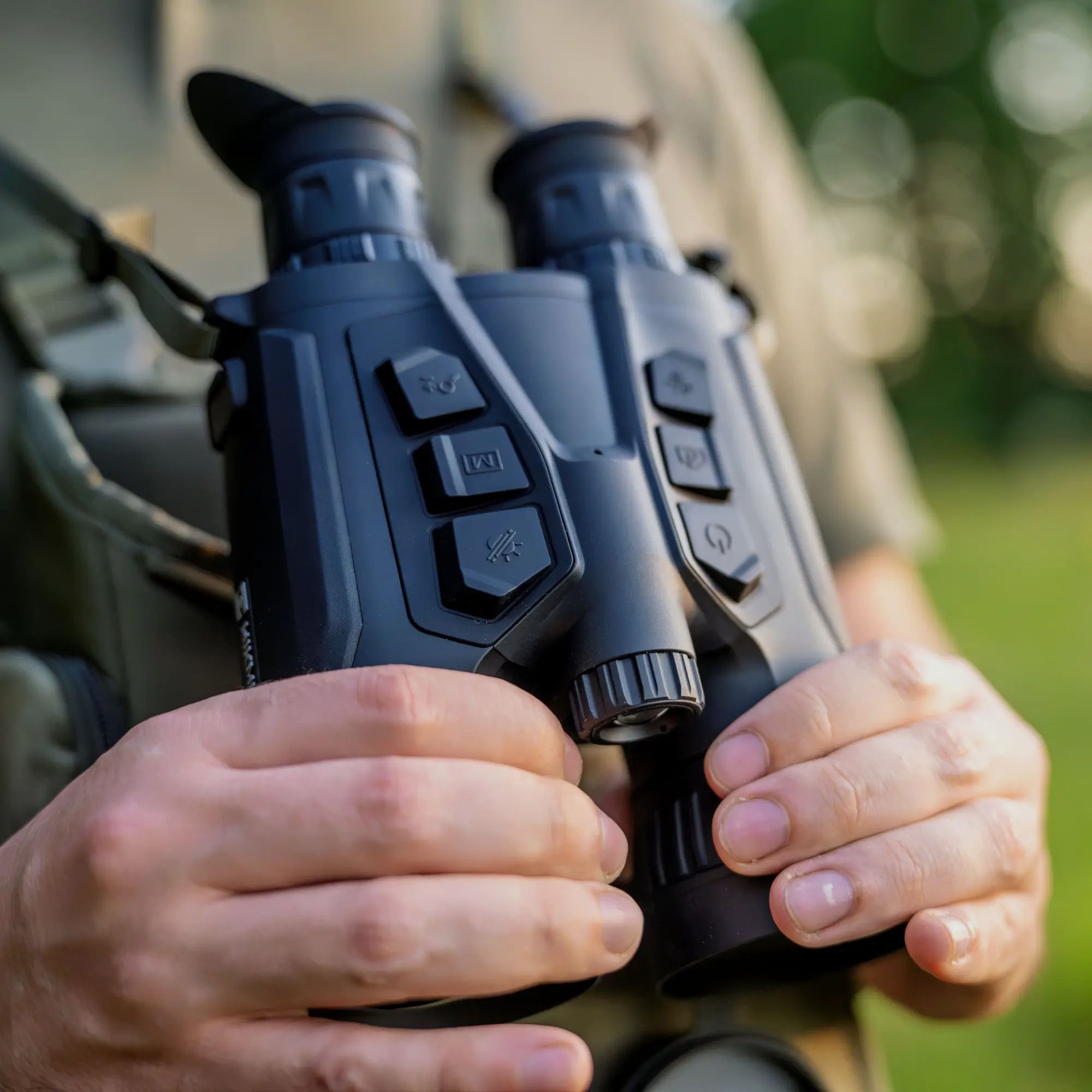 Hikmicro Multispektral-Fernglas Habrok Pro HQ50LN