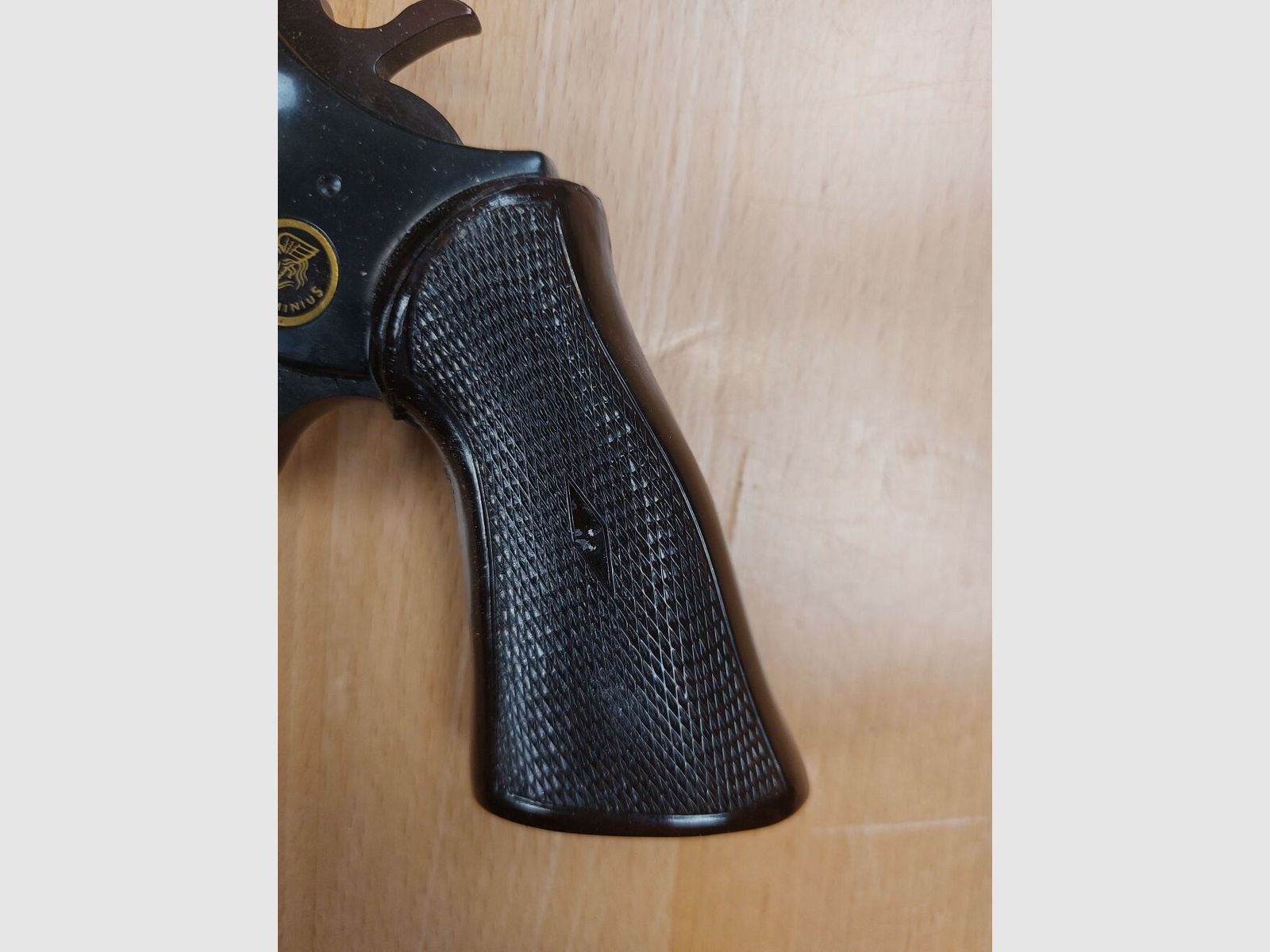 Weihrauch , Arminius HW 5