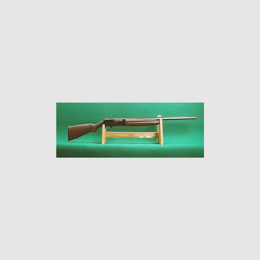 Franchi semi-automatic shotgun, image 1 of 4