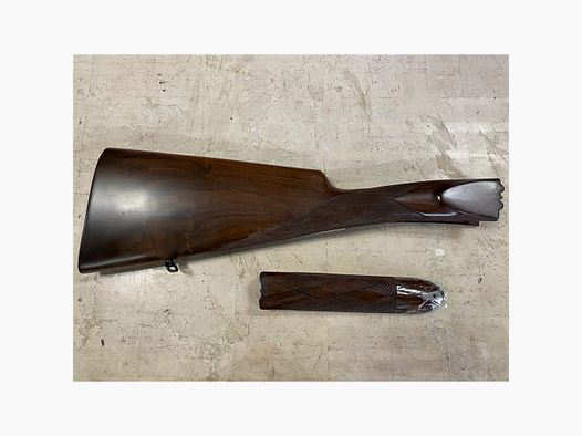 Bernardelli stock and forend Roma 7 cal. 12