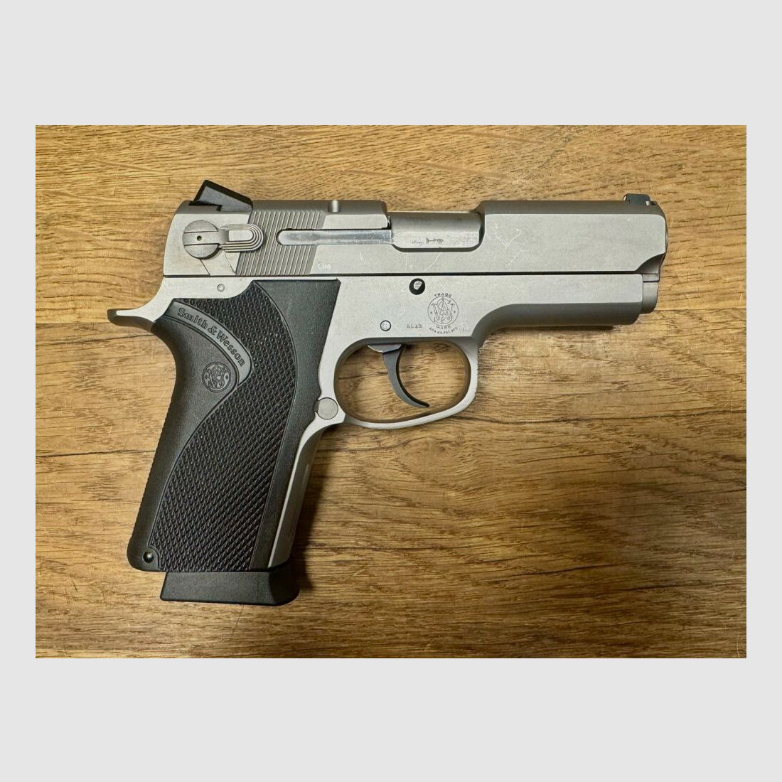 Smith & Wesson 4516-2, immagine 1 di 4