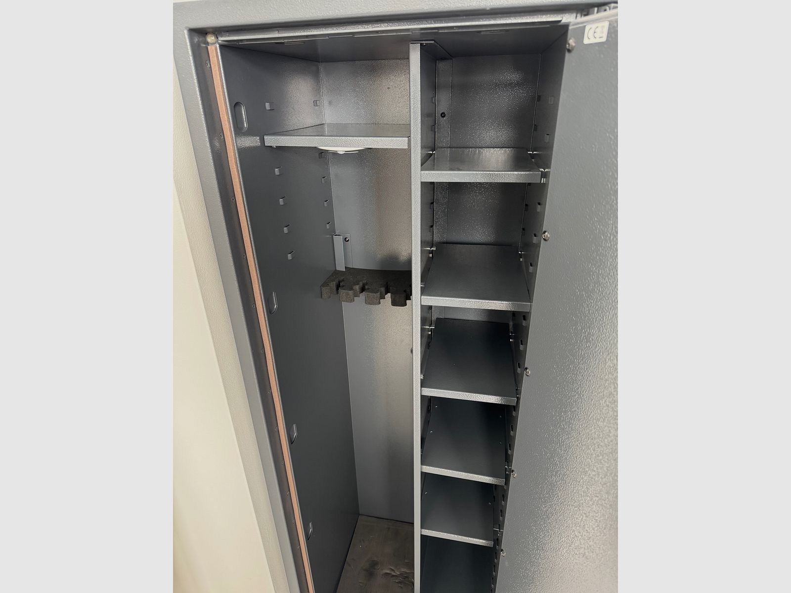 Coffre-fort Tresor Waffenschrank Gun Safe 1-4 Classe de combinaison 1 avec code mural combinaison B-30