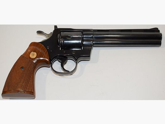 REVOLVER Colt Python CAL 357 MAG CANON 6 POUCES en tres bon etat