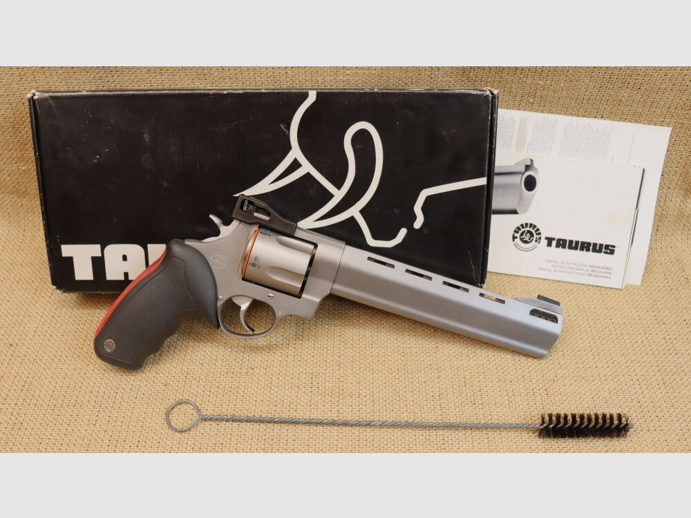 Taurus Raging Bull 8 3/8 Zoll .454Casull
