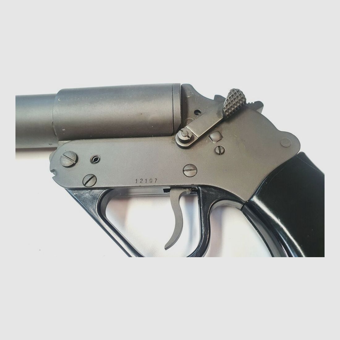 Pistolet sygnalizacyjny Comet kaliber 4